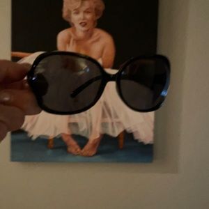 Black retro sunglasses